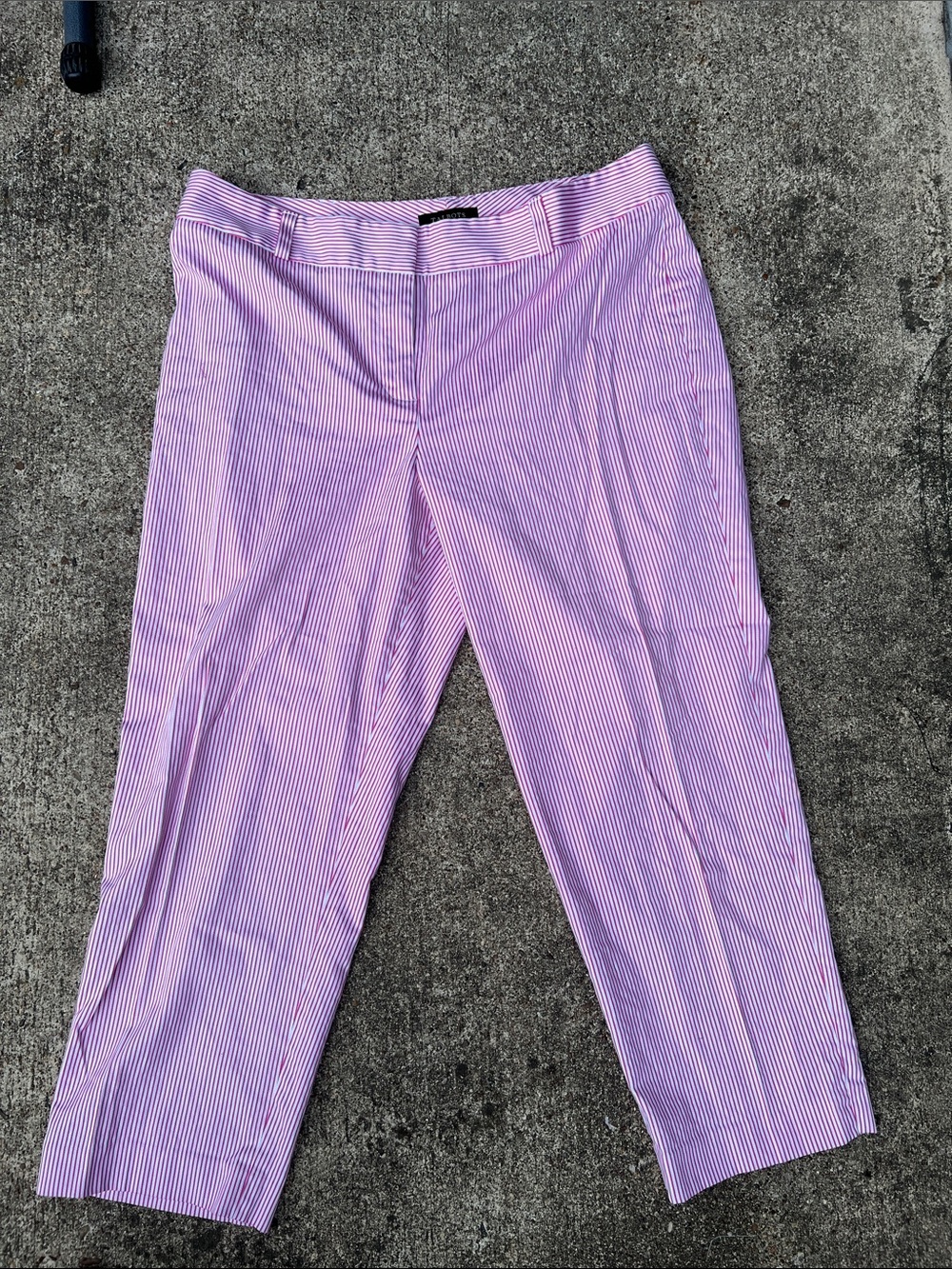 37x 25 -Pink & White Pinstripe Crop Pants
